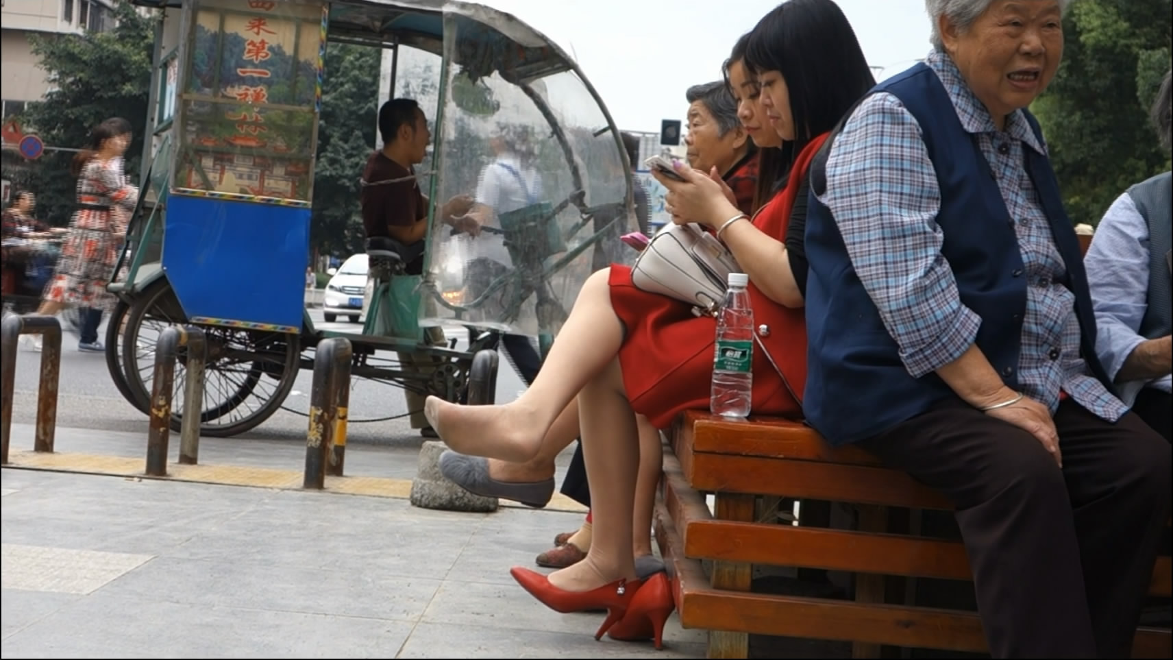 streetsnapnylon[00 04 03][20181205 212612 3]